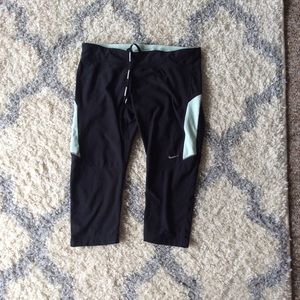 Medium Nike carpi Leggings